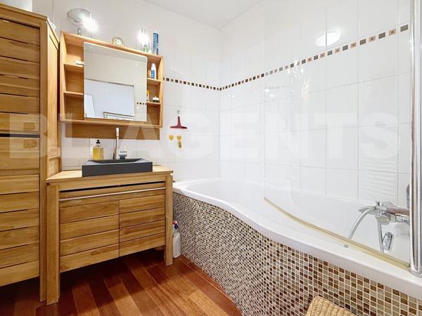 Lagny – Maison / Appartement  - 3 Chambres possible 4 – Sous-sol - Jardin – Rooftop – 2 garages + pa