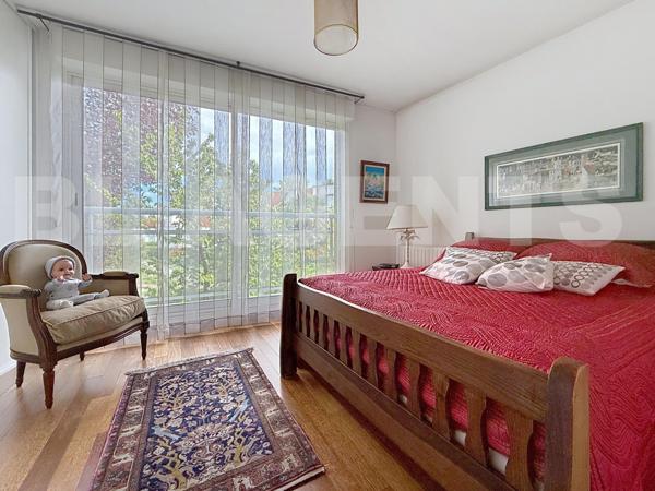 Lagny – Maison / Appartement  - 3 Chambres possible 4 – Sous-sol - Jardin – Rooftop – 2 garages + pa