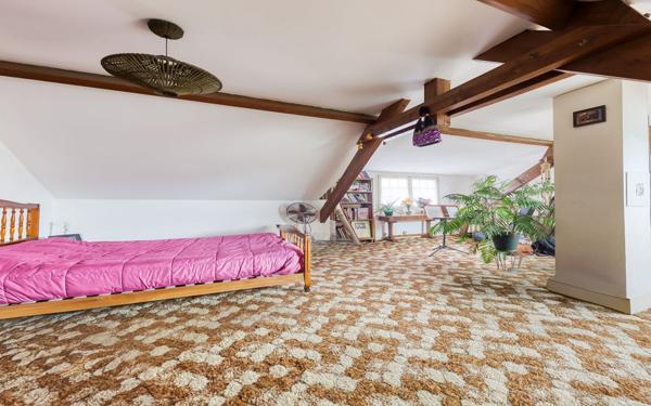 Maison à vendre    5 pièces • 145,70 m2 Roissy-en-Brie