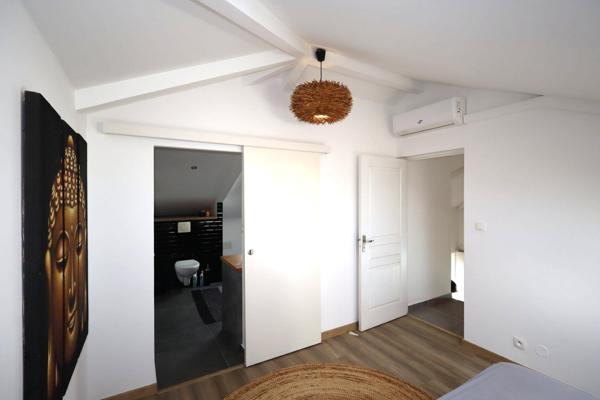 Villa d'exception à Saint Gilles les Hauts