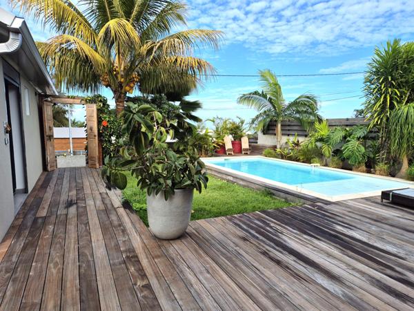 Villa d'exception à Saint Gilles les Hauts