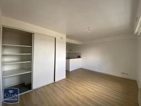 Appartement à louer 1 pièce 26.28m² Poitiers (86000)