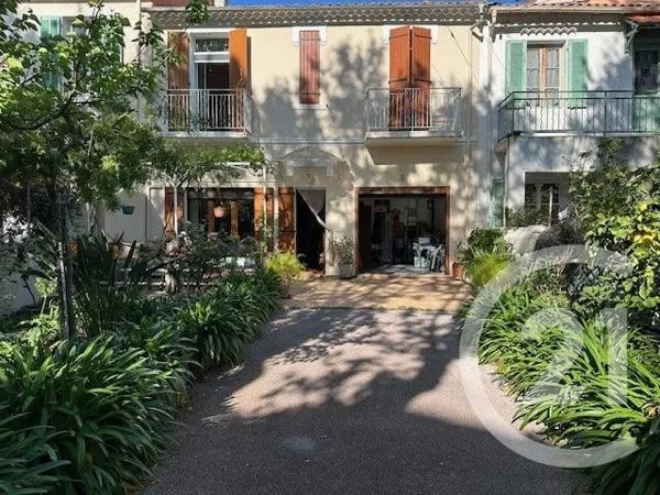 Maison à vendre  7 pièces - 146,51 m 2   TOULON  - 83
