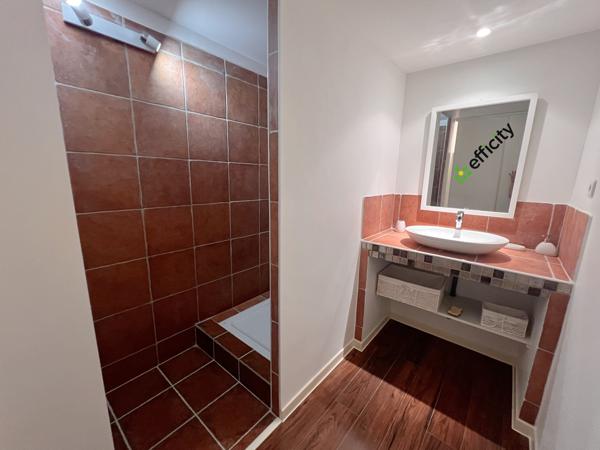 Immeuble 10 pièces - 440 m² Exclusivité efficity