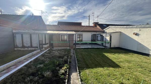 Maison mitoyenne 2 côtés Lille Secteur Lille 60 m²