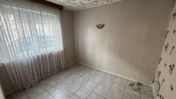 Maison mitoyenne 2 côtés Lille Secteur Lille 60 m²