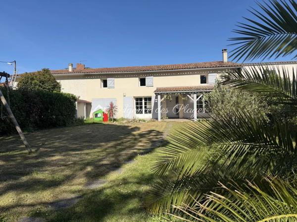 MAISON A MESCHERS