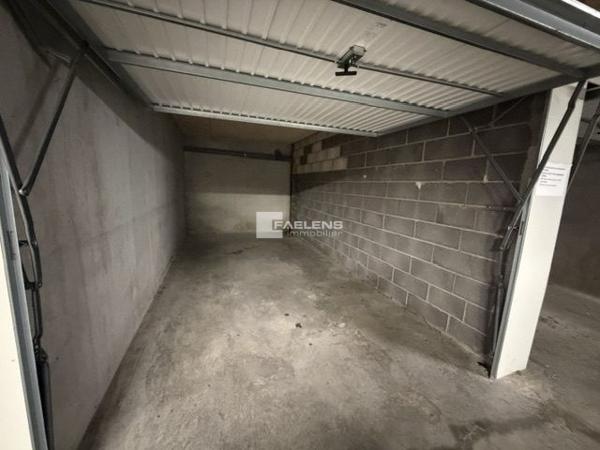 Stationnement Garage à Lille - Réf. vlmo1208