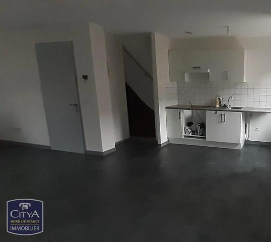 Appartement à louer 2 pièces 63.35m² Denain (59220)