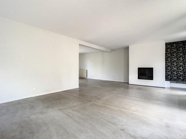 La Celle-Saint-Cloud (78170) Grande maison familiale 190m2 beaux volumes bon emplacement parfait état