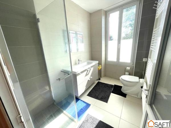 MAISON DE VILLE 194M2, 3/4 CHAMBRES + LOCAL COMMERCIAL