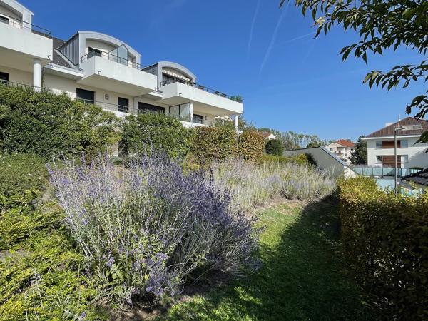 Appartement de standing 3 chambres et piscine