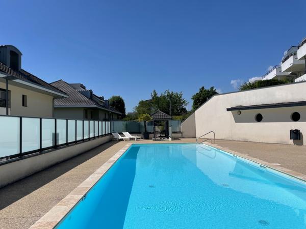Appartement de standing 3 chambres et piscine
