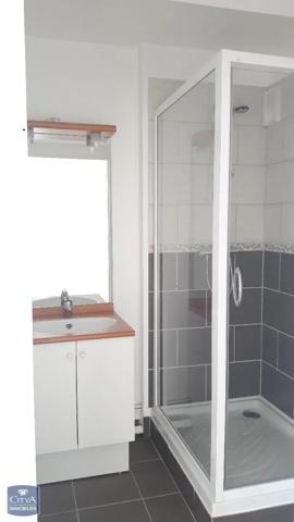 Appartement à louer 2 pièces 45.3m² Goderville (76110)