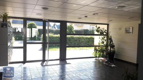Appartement à louer 2 pièces 45.3m² Goderville (76110)