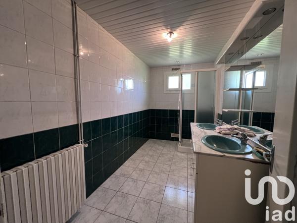 Maison à vendre 5 pièces 108 m² Saint-Aubin-le-Cloud