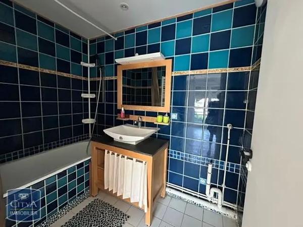 Appartement à louer 2 pièces 56.11m² Argenteuil (95100)