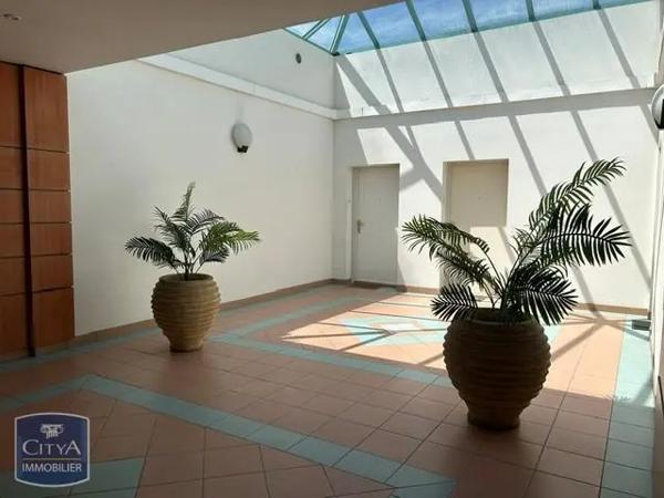 Appartement à louer 2 pièces 56.11m² Argenteuil (95100)