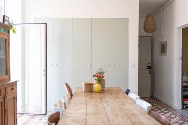 À vendre NÎMES  – Maison de caractère avec extérieur, garage et bassin – Quartier RÉVOLUTION