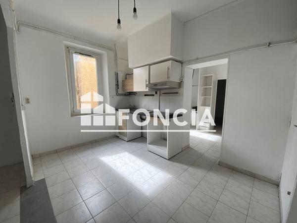 Location Appartement 3 pièces 46.55 m² - 1 RUE AMBROISE PARE Gignac La Nerthe 13180