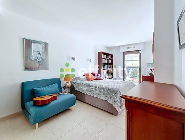 Appartement 3 pièces - 103 m² Exclusivité efficity