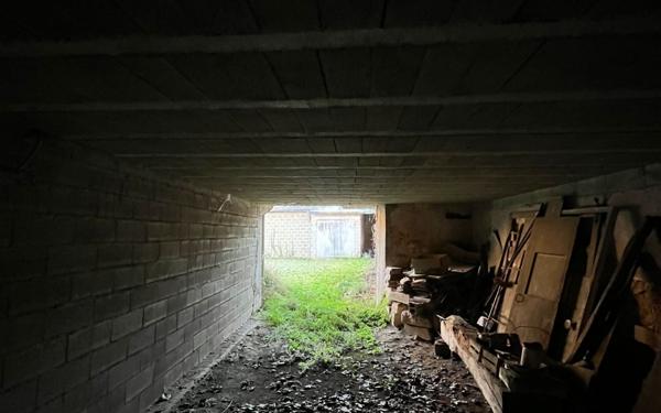 Maison à vendre    1 pièce • 77 m2 Montmorillon