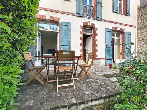 Maison à vendre Nantes - 6 pièces, 133m² avec 4 chambre(s) à 559 500€ - AJP Immobilier Nantes Saint-Donatien