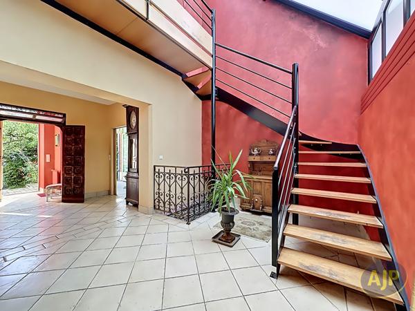 Maison à vendre Nantes - 6 pièces, 133m² avec 4 chambre(s) à 559 500€ - AJP Immobilier Nantes Saint-Donatien