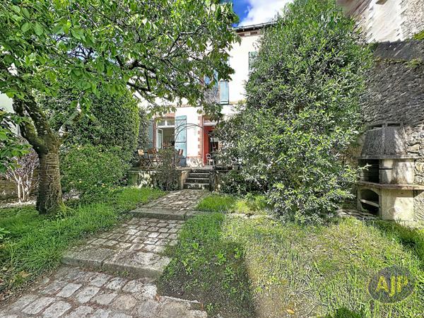Maison à vendre Nantes - 6 pièces, 133m² avec 4 chambre(s) à 559 500€ - AJP Immobilier Nantes Saint-Donatien