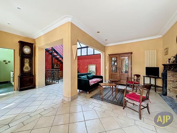 Maison à vendre Nantes - 6 pièces, 133m² avec 4 chambre(s) à 559 500€ - AJP Immobilier Nantes Saint-Donatien