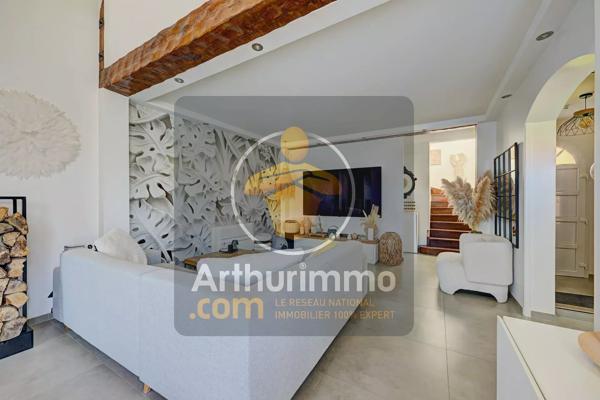 Vente                                                      Maison
                        
                     6 pièces                      125 m2                     à Ormesson-sur-Marne