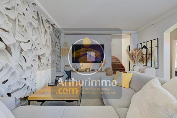 Vente                                                      Maison
                        
                     6 pièces                      125 m2                     à Ormesson-sur-Marne