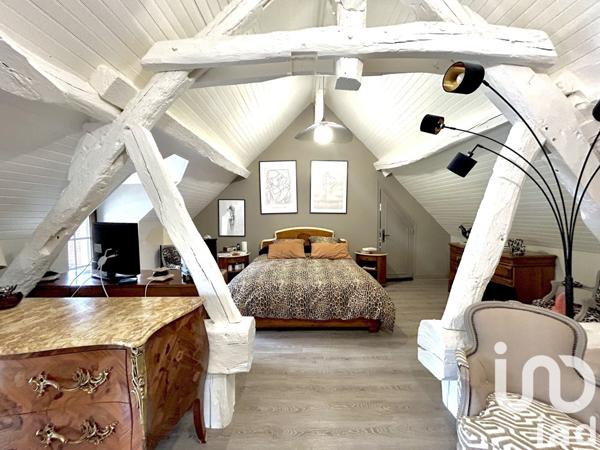 Longère 8 pièces de 300 m² à Montbarrois (45340)