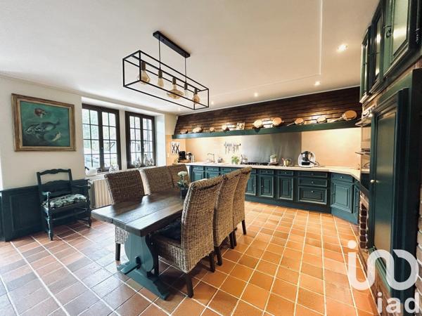 Longère 8 pièces de 300 m² à Montbarrois (45340)