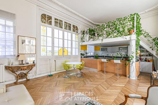 Appartement traversant esprit loft avec balcon – Wagram-Pereire