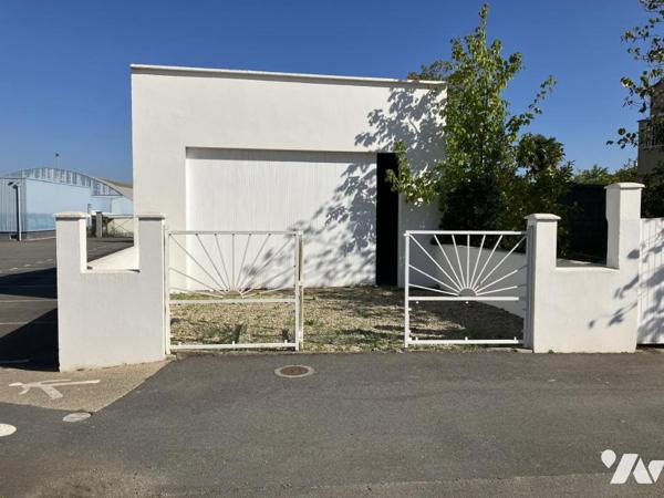 SAINTE PAZANNE une maison d'habitation évolutive avec dépendance et terrain