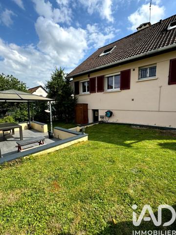Maison à vendre 8 pièces 137 m² Villiers-sur-Orge