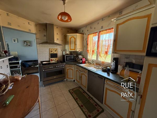 86140 LENCLOITRE Maison Lencloitre - 90.72 m2