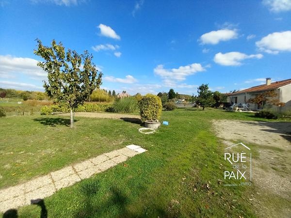 86140 LENCLOITRE Maison Lencloitre - 90.72 m2