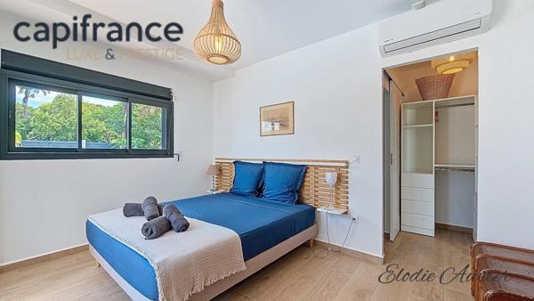 Villa d'architecte T5 moderne et meublée avec piscine