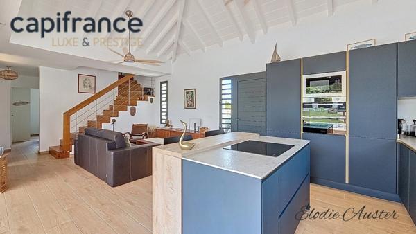 Villa d'architecte T5 moderne et meublée avec piscine