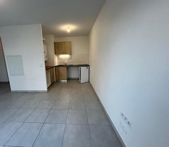 Location / Appartement T2 à Saint-Vincent-de-Tyrosse (40230)