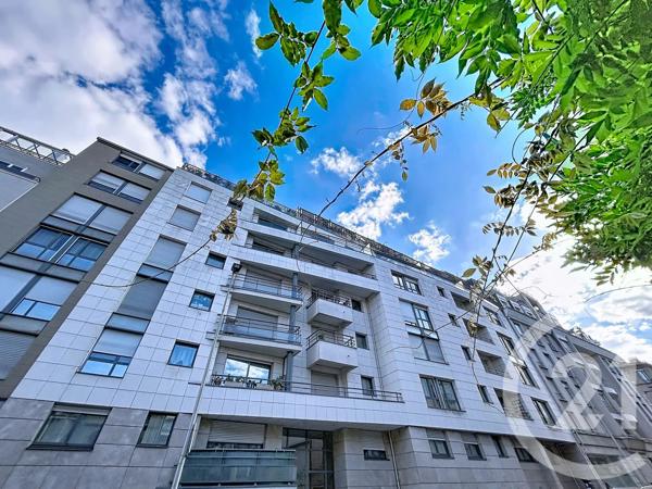 Appartement F3 à vendre  3 pièces - 67,55 m 2   LE KREMLIN BICETRE  - 94