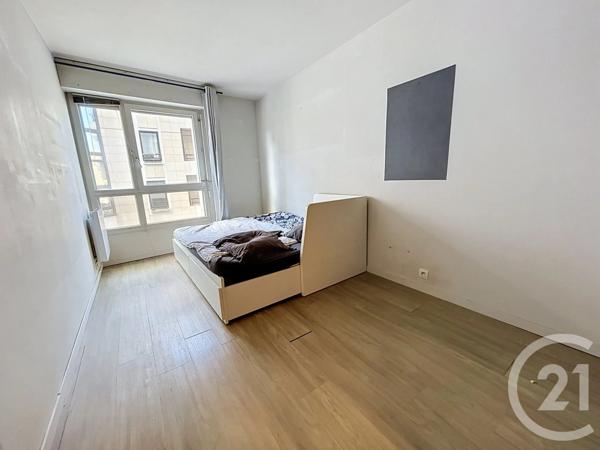 Appartement F3 à vendre  3 pièces - 67,55 m 2   LE KREMLIN BICETRE  - 94