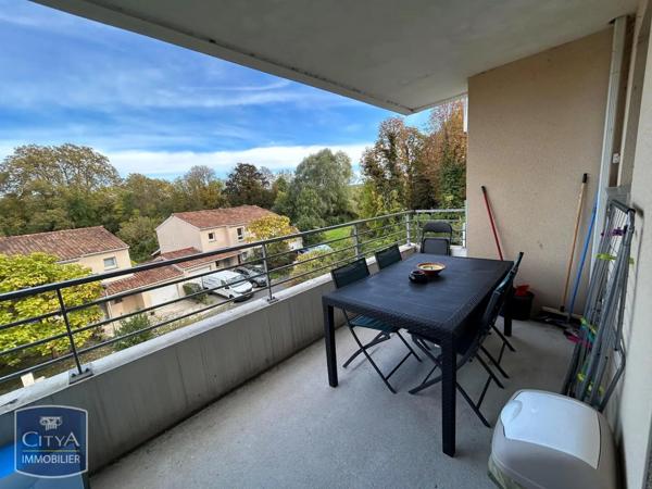 Appartement à louer 2 pièces 42.27m²