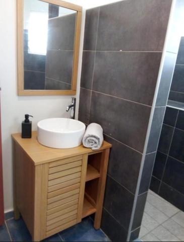 Gosier (97190) Bel appartement VUE MER