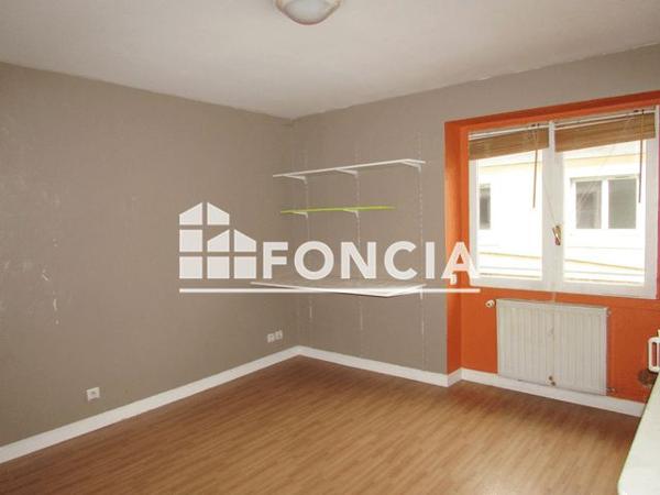 Location Studio 29.64 m² - 2 RUE BAYARD Grenoble 38000