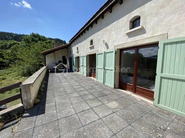 Corps de ferme de 194 m²