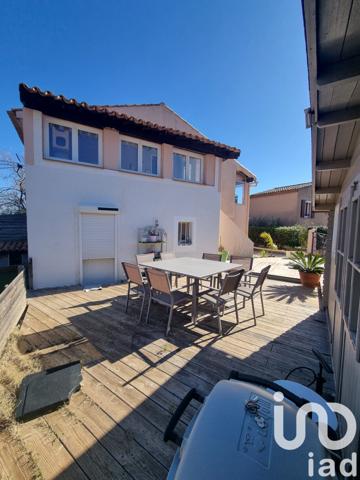 Maison à vendre 6 pièces 162 m² Cuers