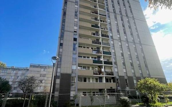 Appartement à louer    3 pièces • 67,72 m2 Sevran